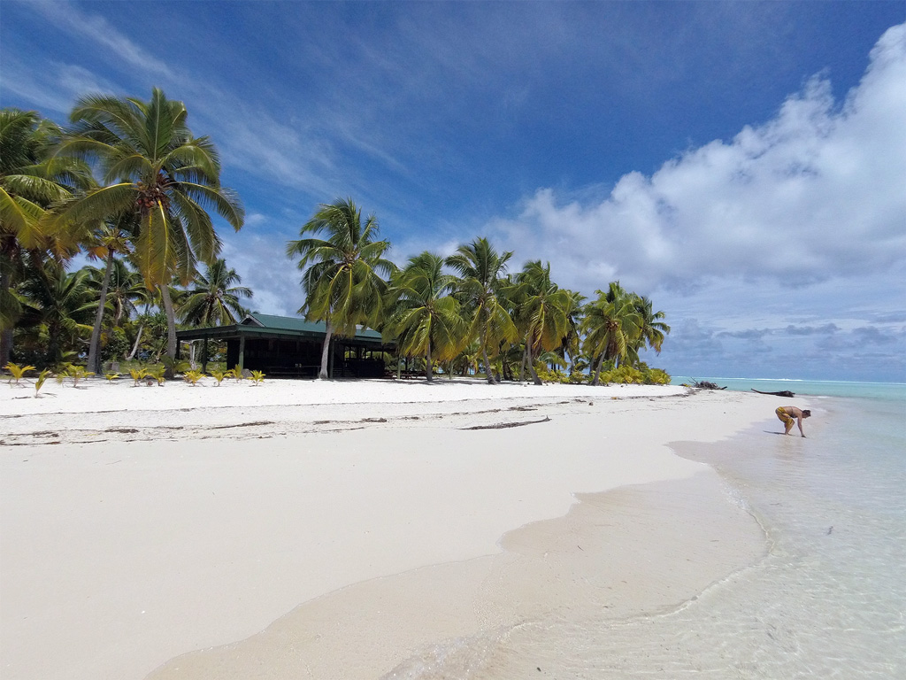 Vacation in Cook Islands - visit Rarotonga and Aitutaki