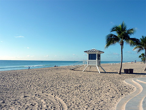 Pieskové pláže na Floride sú ako stvorené pre aktívnu dovolenku a relax Pieskové pláže na Floride sú ako stvorené pre aktívnu dovolenku a relax